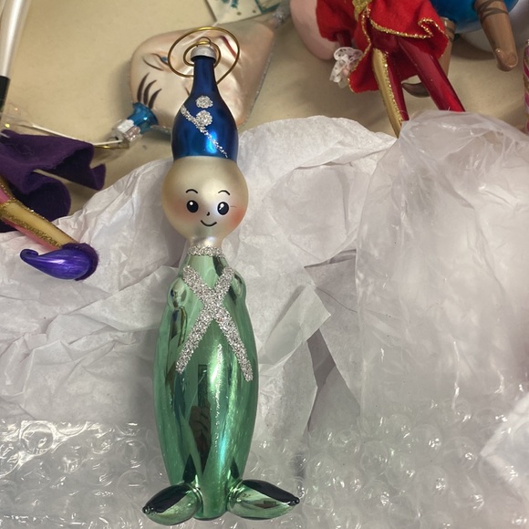 Assorted 9 Blown Glass Christmas ornament. - Picture 7 of 10